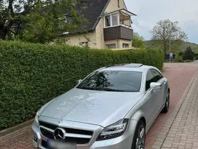 Gebraucht Mercedes CLS350 265 PS (194 kW) 2011 Silber Coupé