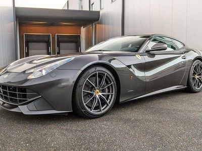 Gebraucht Ferrari F12 741 PS (545 kW) 2015 Rot Coupé