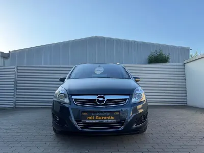 Gebraucht Opel Zafira Innovation 150 PS (110 kW) 2009 Blau Van / Kleinbus