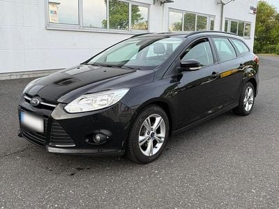 Usata Ford Focus 116 CV (85 kW) 2012 Nero Station wagon