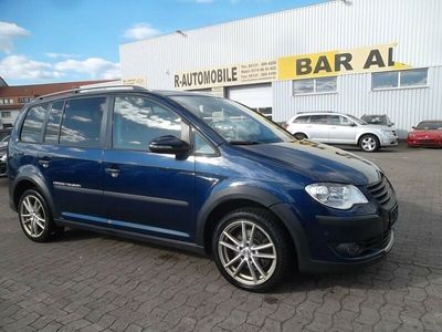 VW Touran Cross