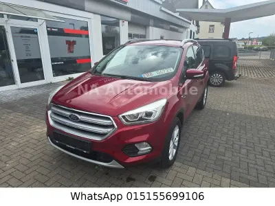 Używany Ford Kuga Titanium 150 KM (110 kW) 2017 Czerwony SUV