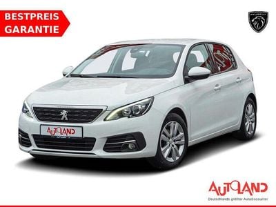 Weiß Gebraucht 2021 Peugeot 308 Active Limousine | 14.490 € (Fairer Preis)