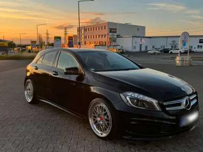 Gebraucht Mercedes A250 AMG line 211 PS (155 kW) 2013 Schwarz Kleinwagen