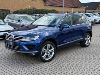 Gebraucht VW Touareg 262 PS (192 kW) 2015 Blau SUV
