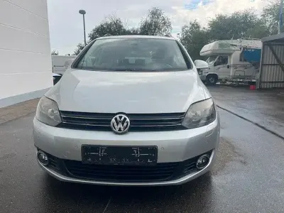 Gebraucht VW Golf VI Team 140 PS (102 kW) 2010 Silber Kleinwagen