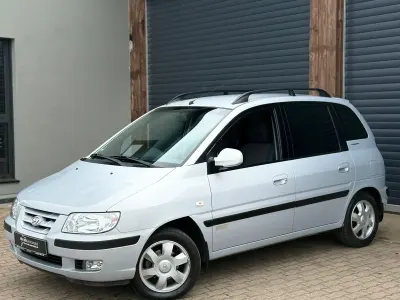 Gebraucht Hyundai Matrix Edition+ 103 PS (75 kW) 2004 Silber Van / Kleinbus