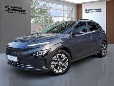 Usata Hyundai Kona Select 100 kW (136 CV) 2022 Grigio SUV