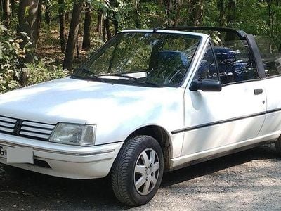 Gebraucht Peugeot 205 60 PS (44 kW) 1993 Weiß Cabrio