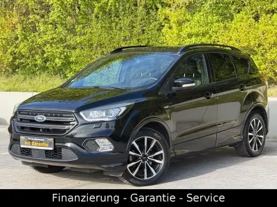 Używany Ford Kuga ST-Line 150 KM (110 kW) 2018 Czarny SUV