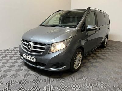 Mercedes V220
