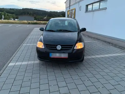 Gebraucht VW Fox 55 PS (40 kW) 2006 Schwarz Kleinwagen