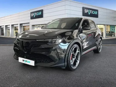 Gebraucht Alfa Romeo Junior Veloce 206 kW (281 PS) 2025 Schwarz SUV