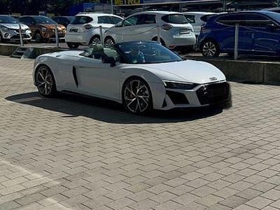 Weiß Gebraucht 2022 Audi R8 Spyder Sport Cabrio | 128.800 €