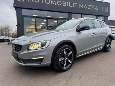 Gebraucht Volvo V60 CC Momentum 190 PS (139 kW) 2015 Silber Kombi