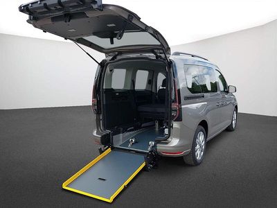 Gebraucht VW Caddy Life 102 PS (75 kW) 2023 Mojave beige metallic Van / Kleinbus