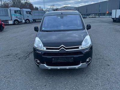 Gebraucht Citroën Berlingo SELECTION 114 PS (83 kW) 2014 Schwarz Van / Kleinbus