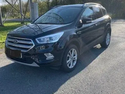 Gebraucht Ford Kuga Titanium 150 PS (110 kW) 2020 Schwarz SUV