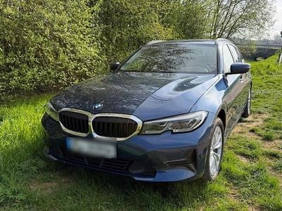 Second-hand BMW 330e Advantage 292 CP (214 kW) 2021 Albastru Break
