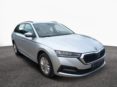Gebraucht Skoda Octavia Ambition 150 PS (110 kW) 2022 Silber Kombi