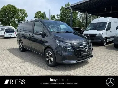 Gebraucht Mercedes EQV300 150 kW (204 PS) 2025 Grau Van / Kleinbus