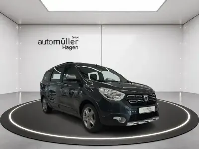 Gebraucht Dacia Lodgy Stepway 102 PS (75 kW) 2019 Grau Van / Kleinbus