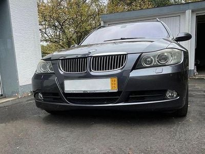 BMW 325