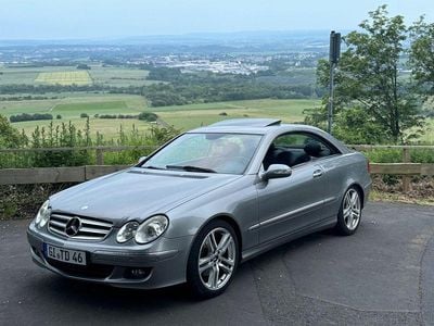 Gebraucht Mercedes CLK200 Elegance 184 PS (135 kW) 2009 Grau Coupé