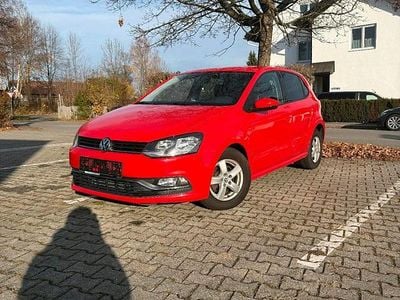 Gebraucht VW Polo 75 PS (55 kW) 2016 Rot Kleinwagen
