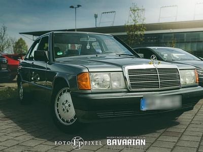 Silber Gebraucht 1990 Mercedes 190 Limousine | 8.200 €