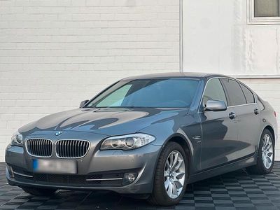 Gebraucht BMW 525 160 PS (117 kW) 2013 Grau Limousine