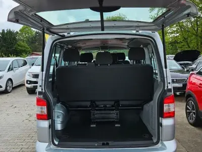 Gebraucht VW Multivan 139 PS (102 kW) 2010 Silber Van / Kleinbus