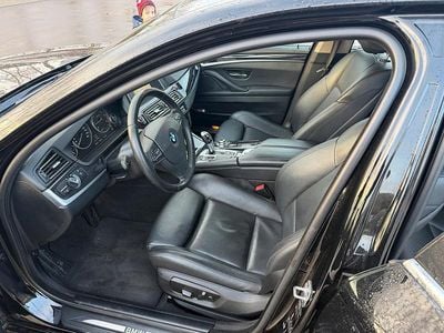 Gebraucht BMW 520 190 PS (139 kW) 2014 Schwarz Kombi