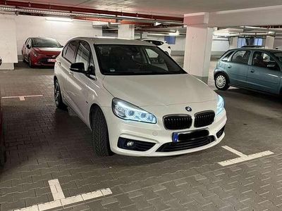 Gebraucht BMW 218 Active Tourer 136 PS (100 kW) 2016 Van / Kleinbus