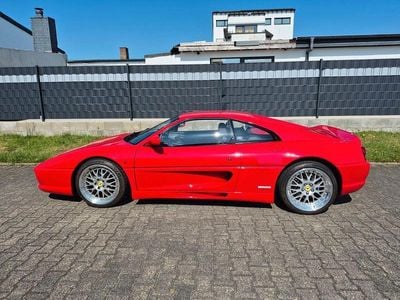 Ferrari F355