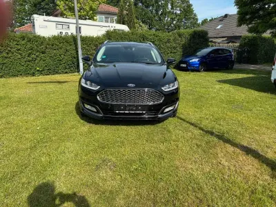 Używany Ford Mondeo Vignale 179 KM (131 kW) 2018 Czarny Sedan/Limuzyna