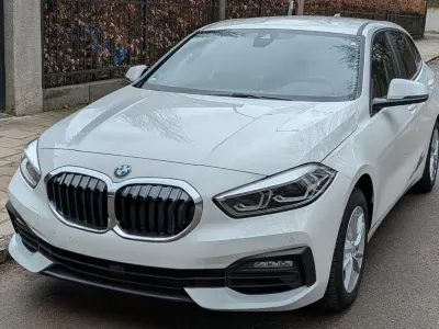Gebraucht BMW 118 Advantage 140 PS (102 kW) 2020 Weiß Limousine