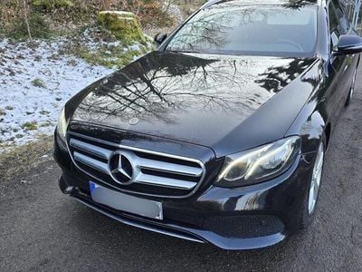 Mercedes E220