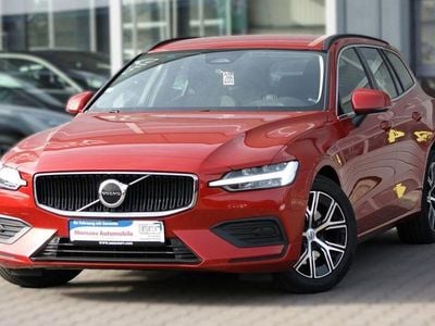 Second-hand Volvo V60 Core 163 CP (119 kW) 2022 Roșu Break