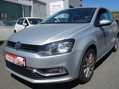 Gebraucht VW Polo Comfortline 90 PS (66 kW) 2017 Silber Kleinwagen