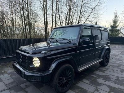 Mercedes G400