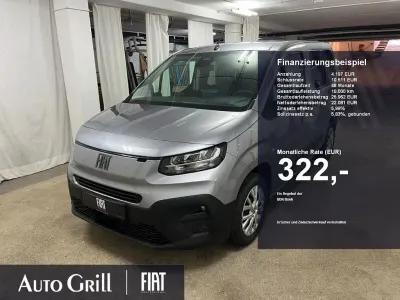 Neu Fiat Doblò 131 PS (96 kW) 2026 Grau Van / Kleinbus