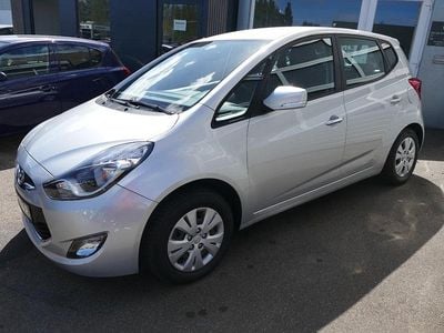 Second-hand Hyundai ix20 Classic 90 CP (66 kW) 2012 Argintiu Hatchback