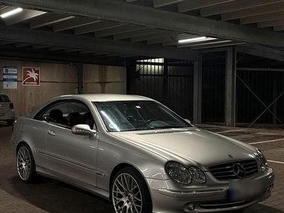 Usata Mercedes CLK270 170 CV (125 kW) 2003 Argento Coupé