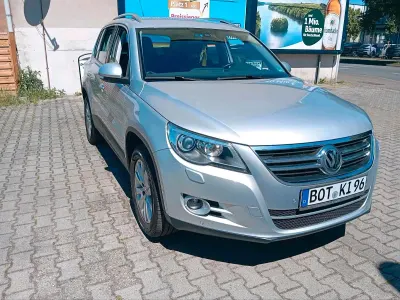 Gebraucht VW Tiguan 150 PS (110 kW) 2009 Silber SUV