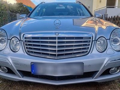 Mercedes E200