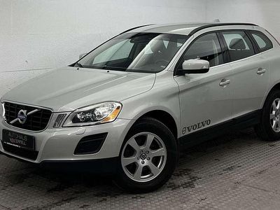 Gebraucht Volvo XC60 R-Design 455 PS (334 kW) 2012 Onyx black (metallic) SUV
