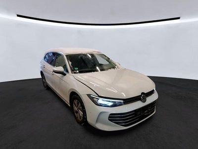 Gebraucht VW Passat Business 150 PS (110 kW) 2024 Weiß Kombi