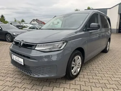Gebraucht VW Caddy Maxi 122 PS (89 kW) 2023 Pure grey Van / Kleinbus