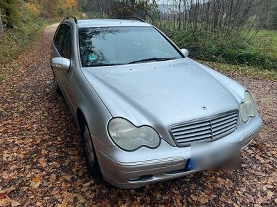 Mercedes C200